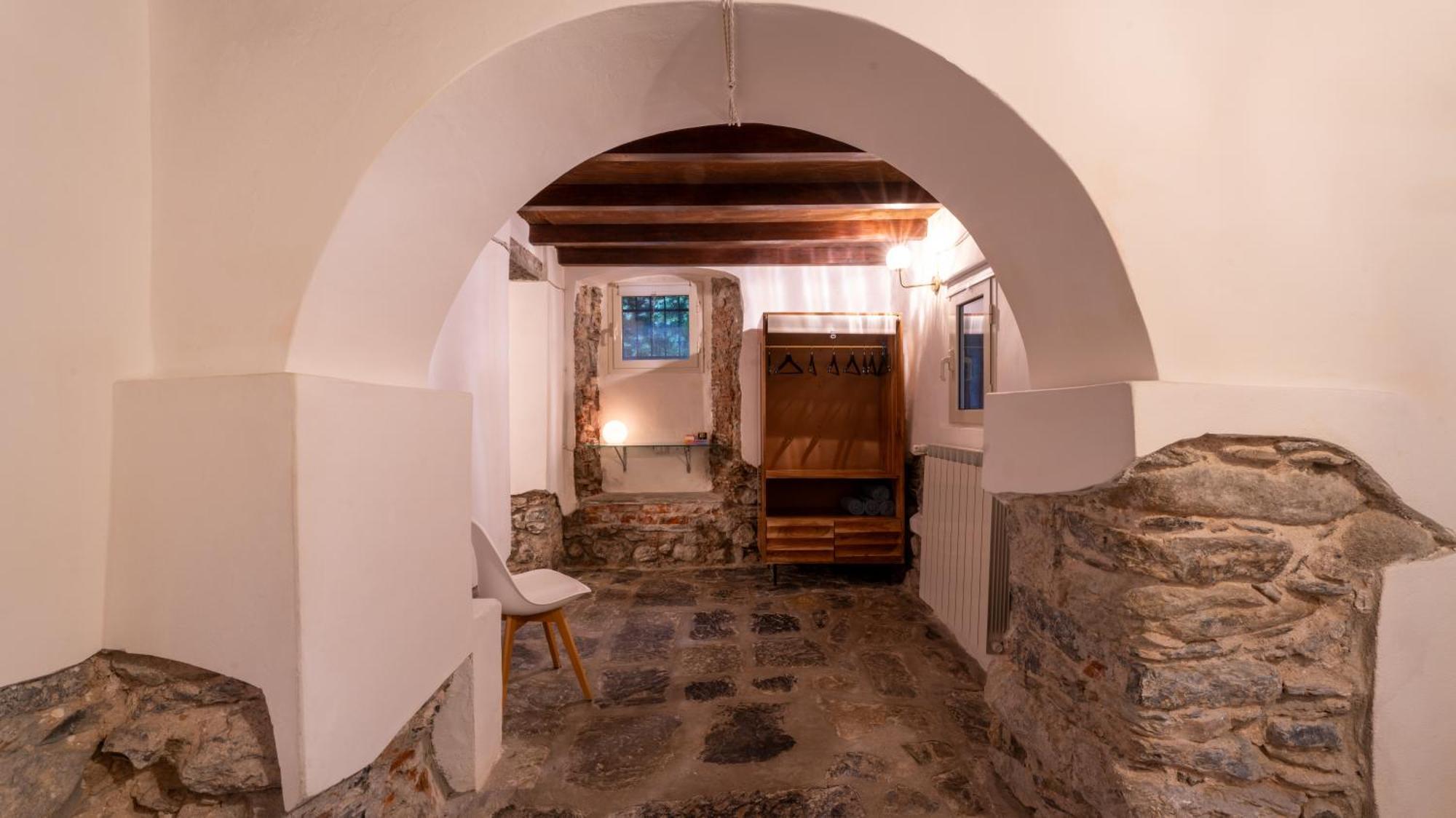 La Casa Delle Pietre Parlanti - Casa In Pietra Ai Piedi Del Parco Delle 5 Terre Bed & Breakfast Biassa Eksteriør bilde